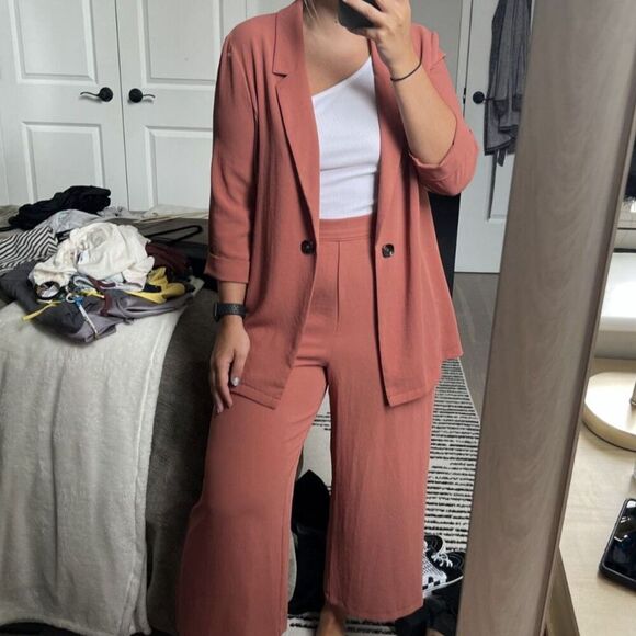 None Pants - Salmon Pink Two-Piece Blazer & Pant Set - Lightweight Suit - Size 8